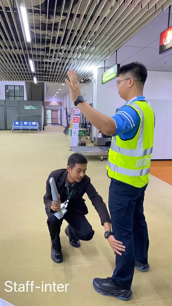 Airport Screener 6
